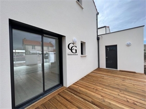 maison à la location -   44140  REMOUILLE, surface 94 m2 location maison - GUE631165